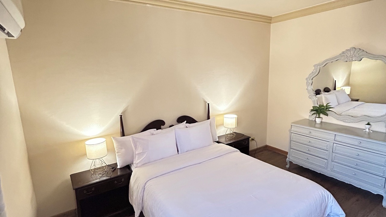 Photo of Bedroom in Taqseem Laselky