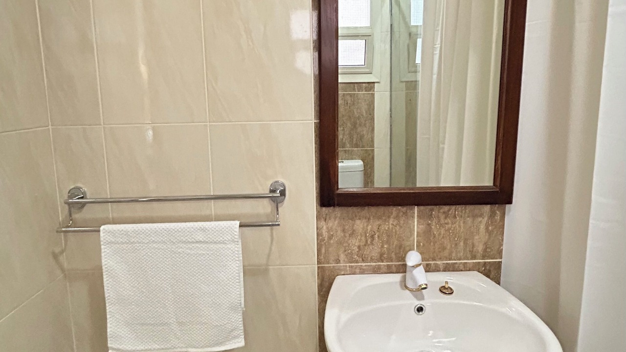 Photo of Bathroom in Taqseem Laselky