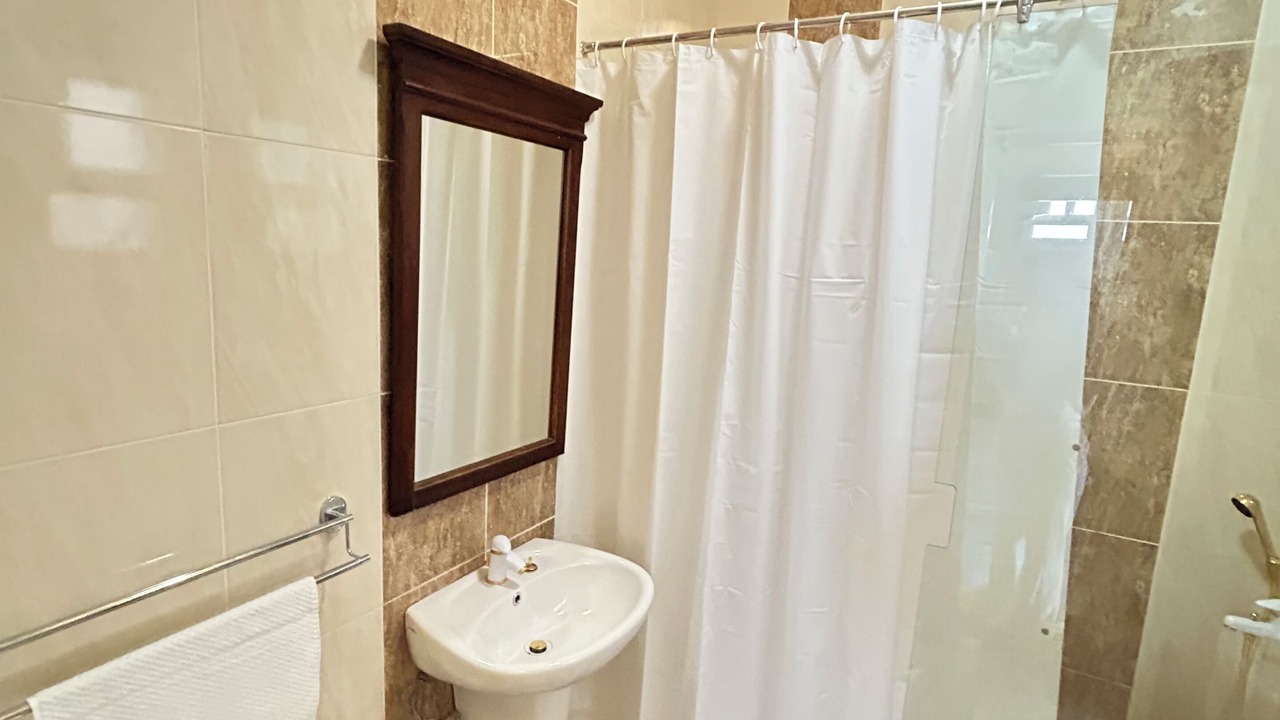 Photo of Bathroom in Taqseem Laselky