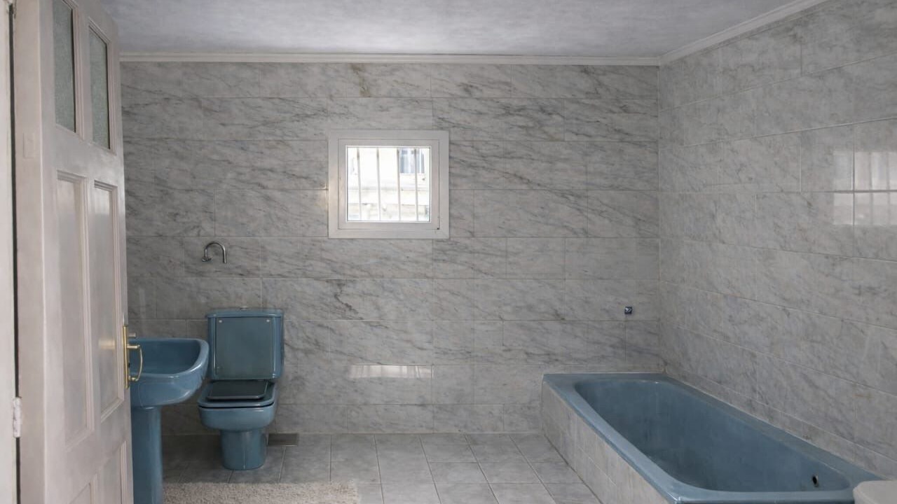 Photo of Bathroom in Al-'Amriyah
