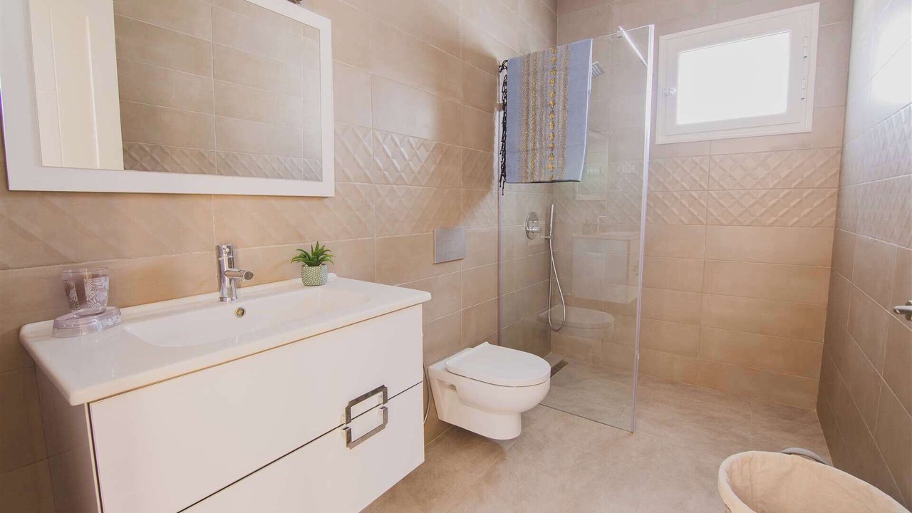 Photo of Bathroom in Taguermess