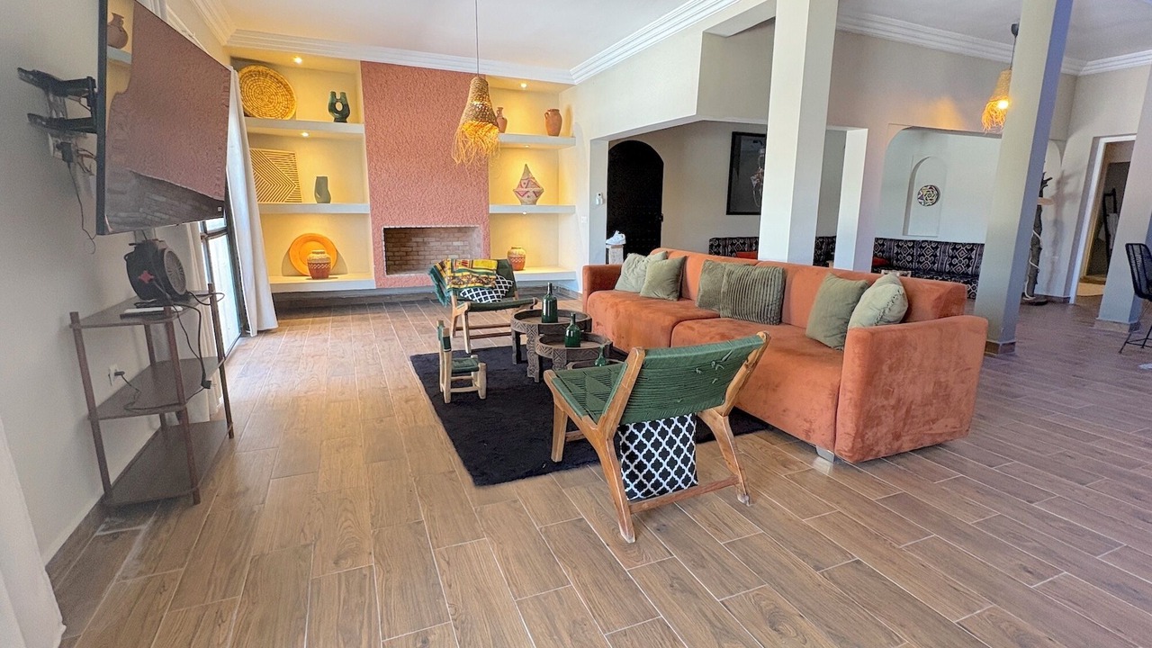 Photo of Livingroom in District of Sidi Youssef Ben Ali