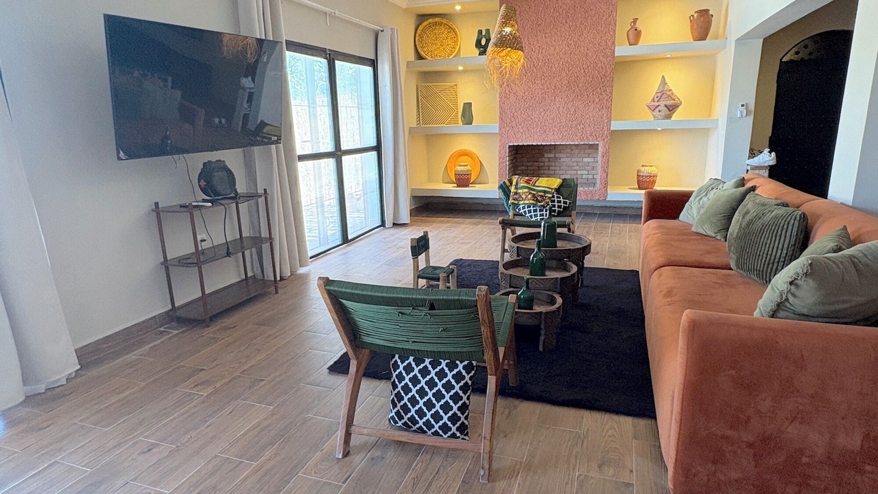 Photo of Livingroom in District of Sidi Youssef Ben Ali