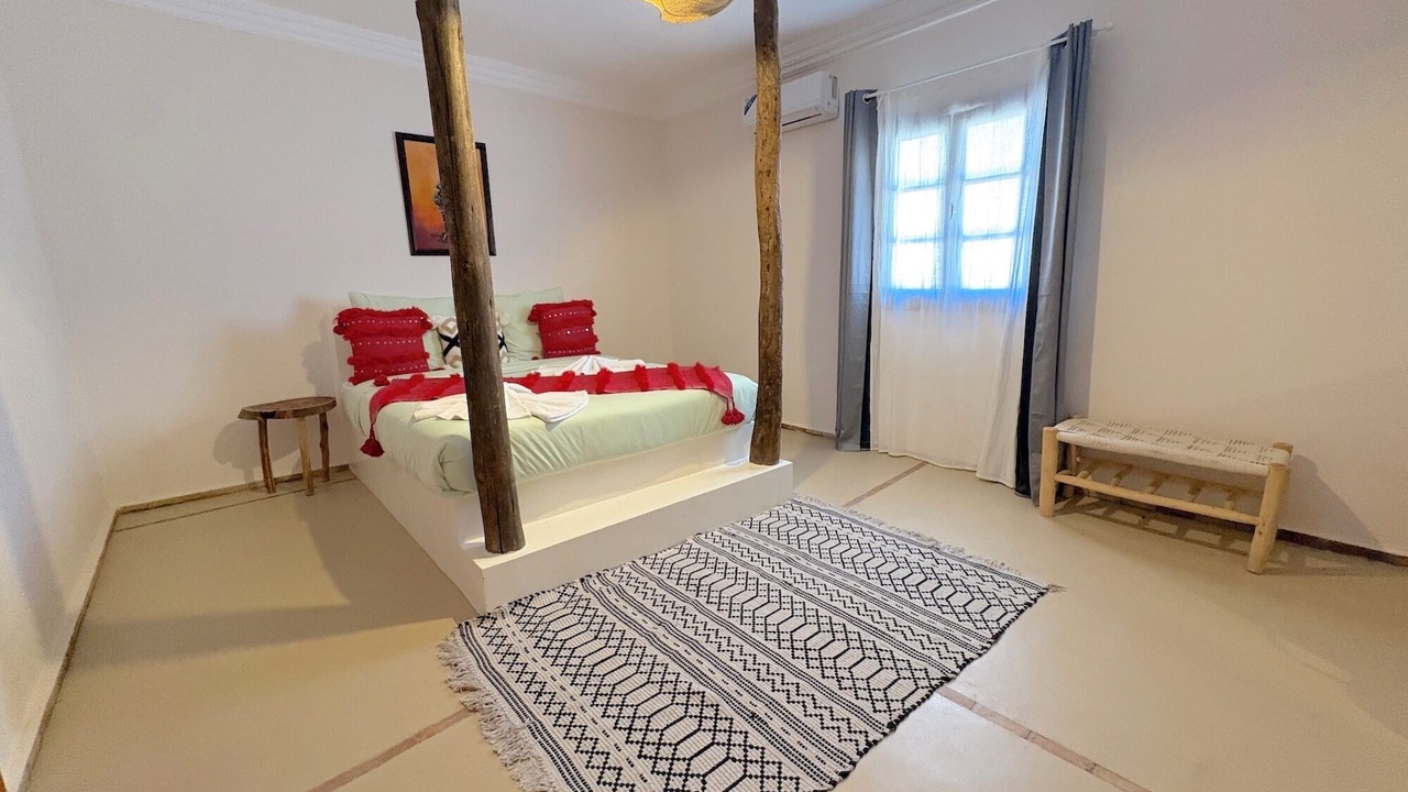 Photo of Bedroom in District of Sidi Youssef Ben Ali
