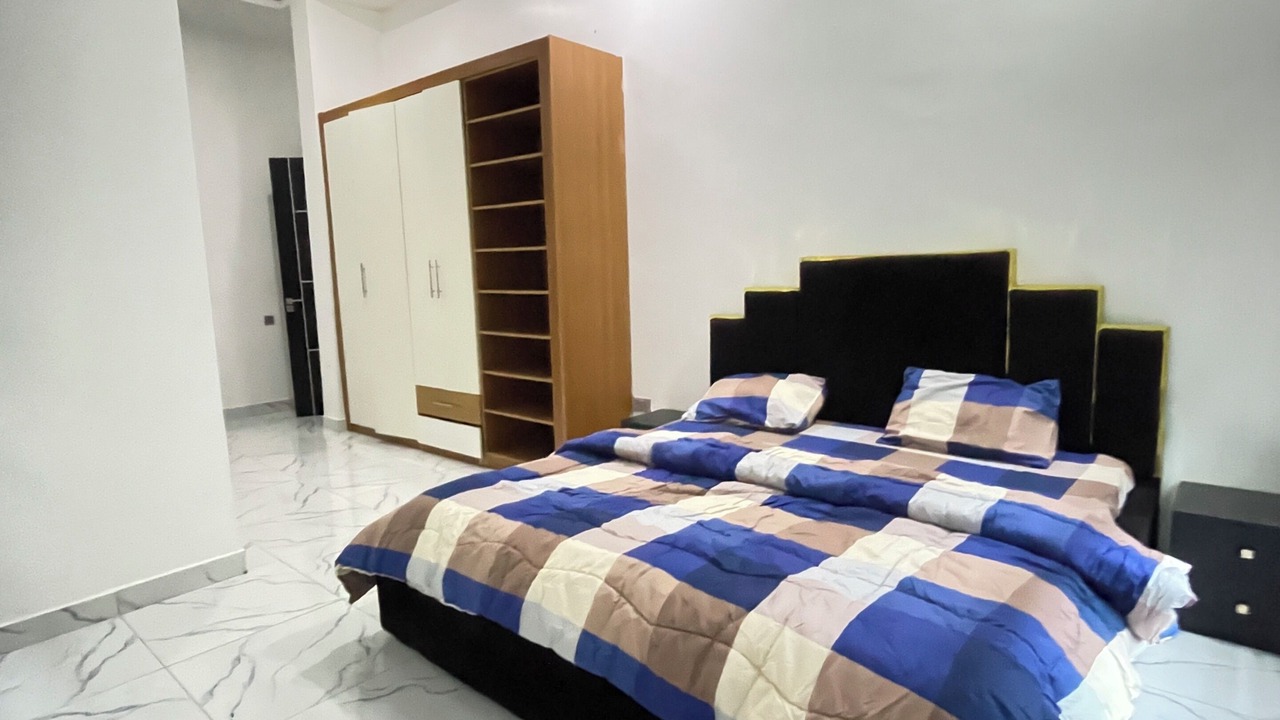Photo of Bedroom in Ofin