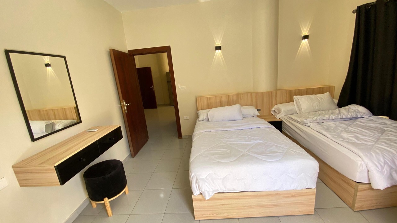 Photo of Bedroom in Corniche Road-Dahar