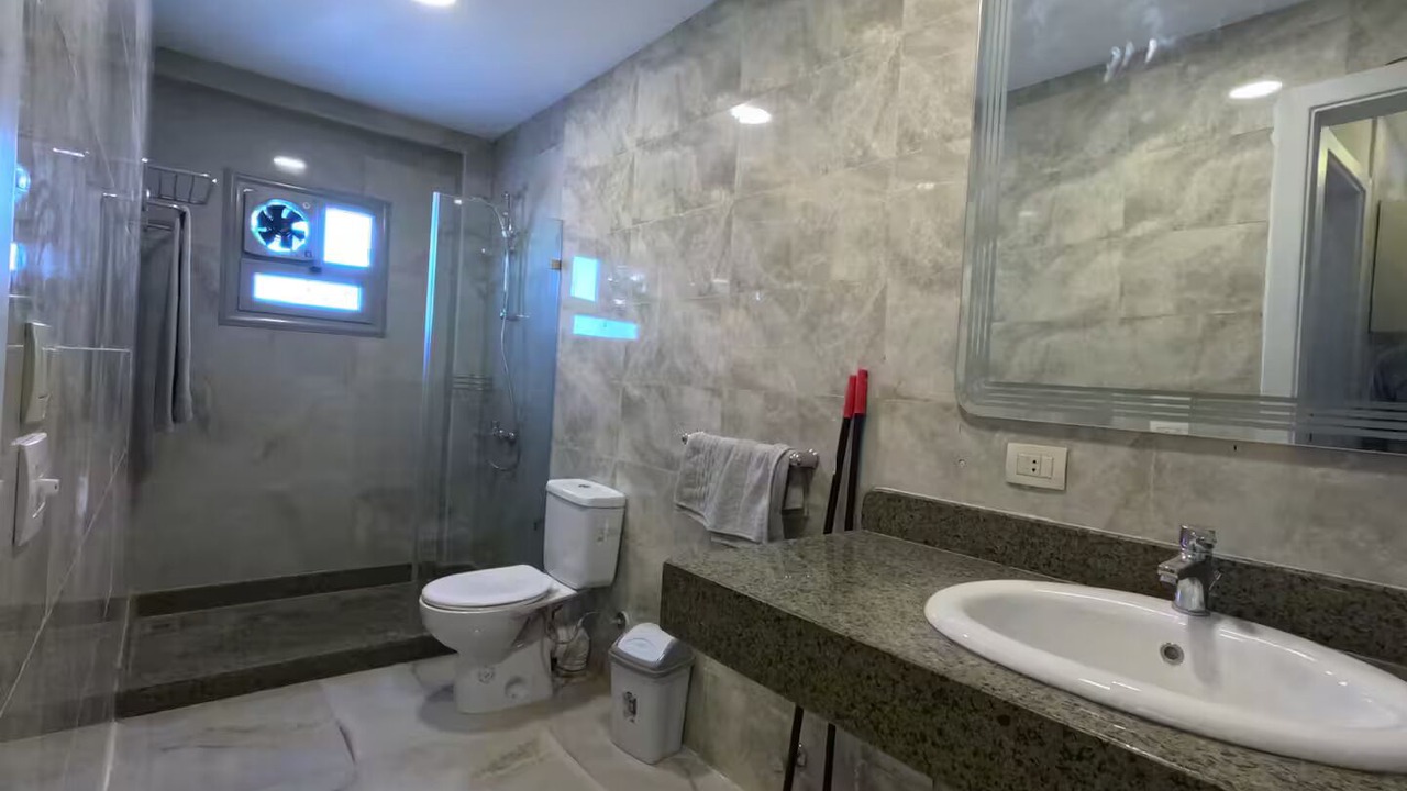 Photo of Bathroom in El Hadaba