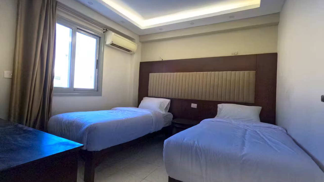 Photo of Bedroom in El Hadaba