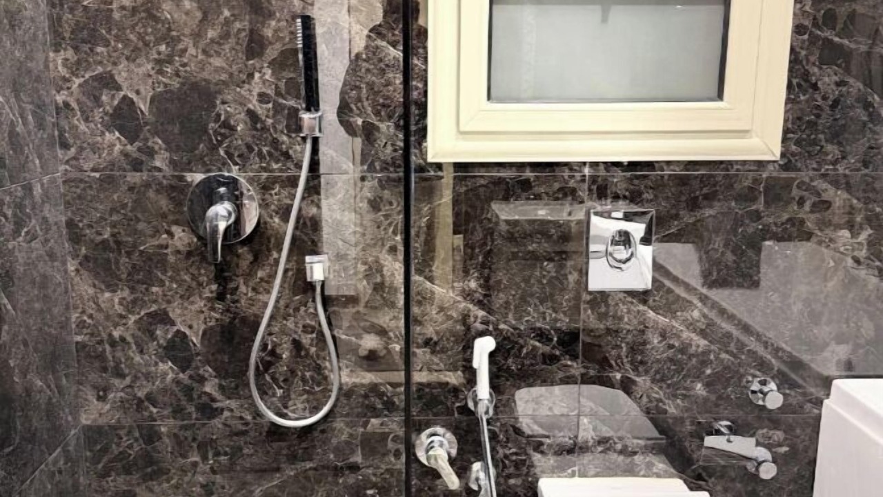 Photo of Bathroom in Sheikh Zayed City