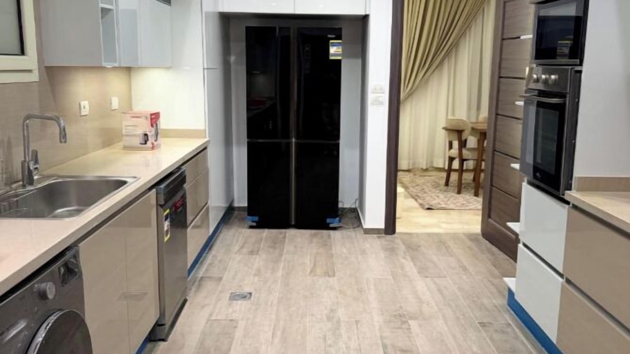 Photo of Kitchen in Sheikh Zayed City