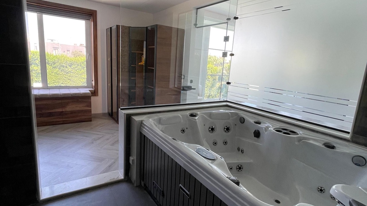 Photo of Bathroom in Sheikh Zayed City