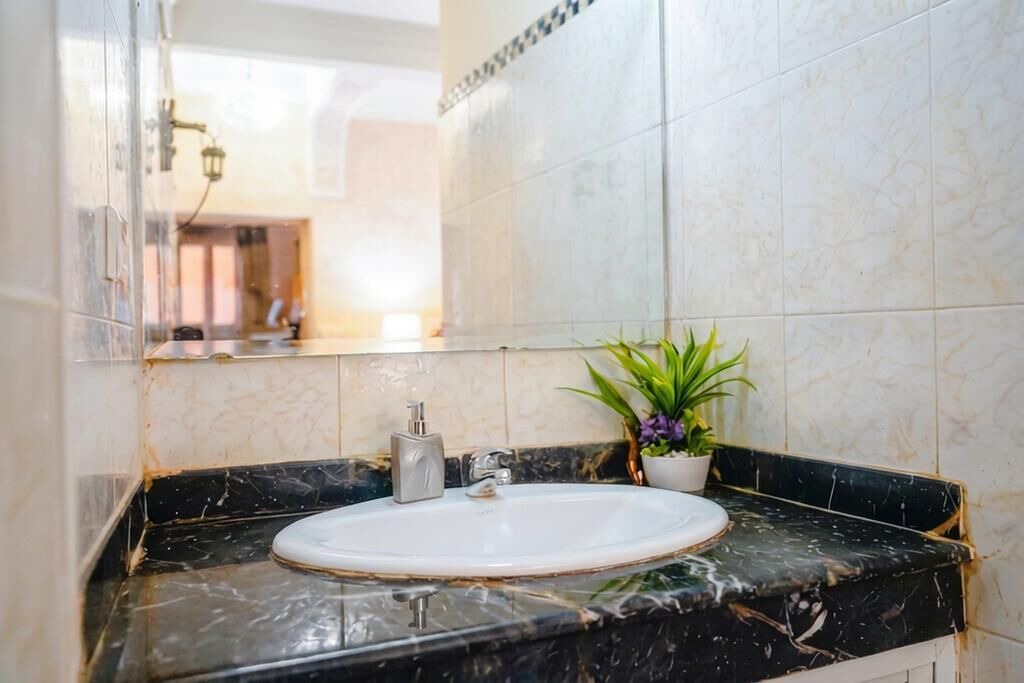 Photo of Bathroom in El Mokhifa