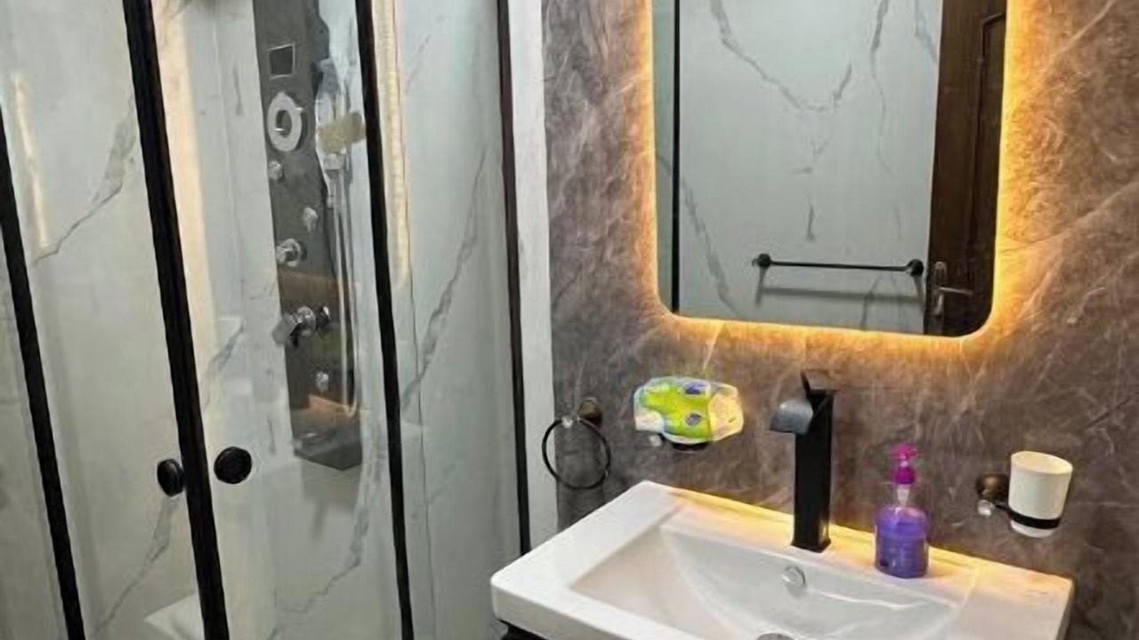 Photo of Bathroom in Downtown Cairo