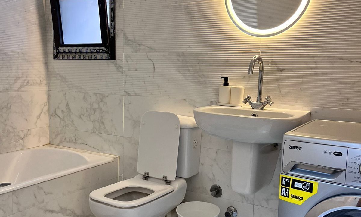 Photo of Bathroom in Sheikh Zayed City