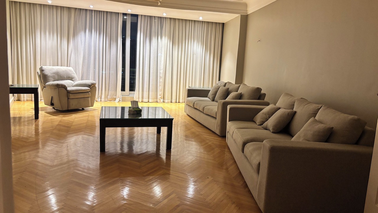 Photo of Livingroom in Al Duqqi