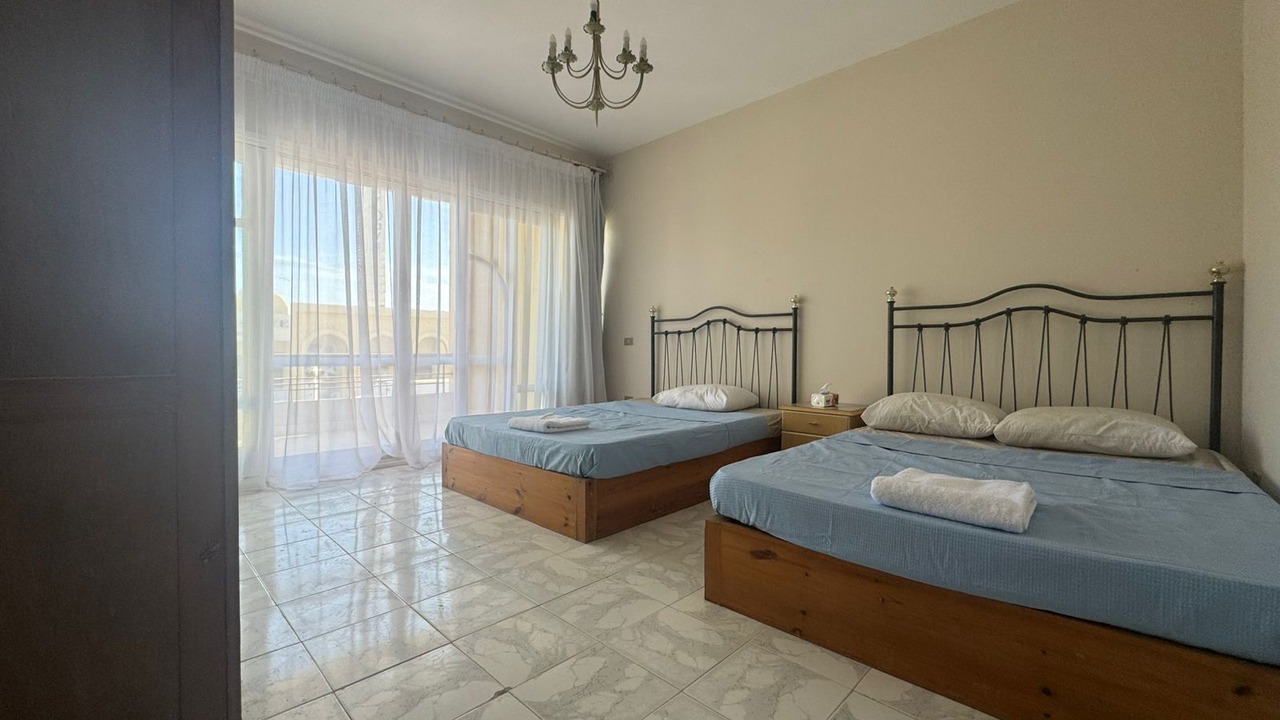 Photo of Bedroom in Corniche Road-Dahar