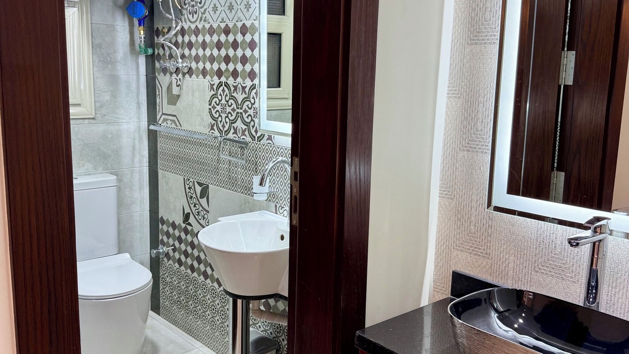 Photo of Bathroom in Al Duqqi