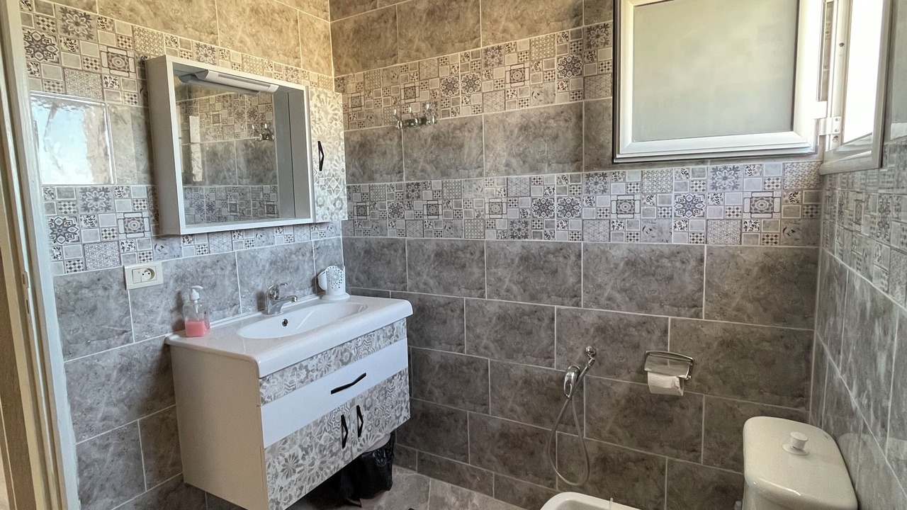 Photo of Bathroom in Kebili South