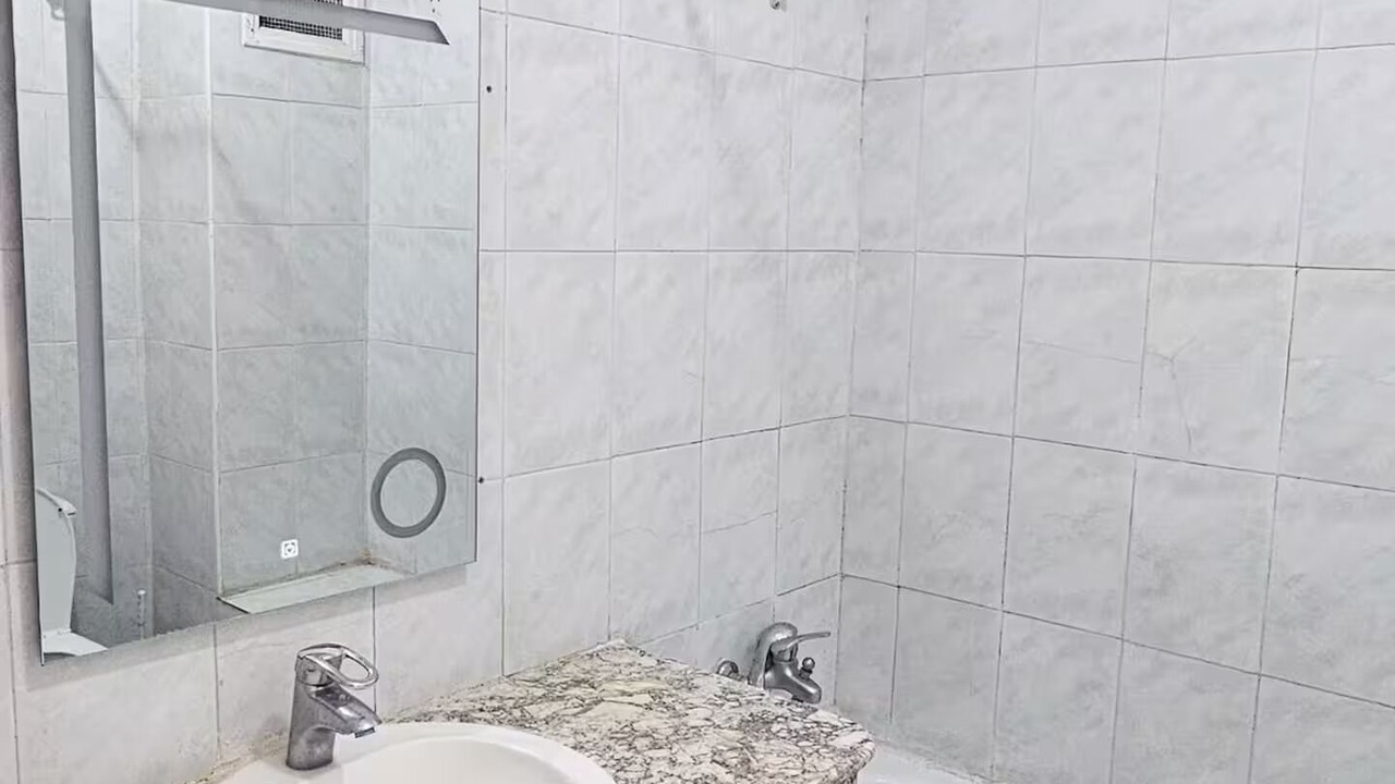 Photo of Bathroom in Branes