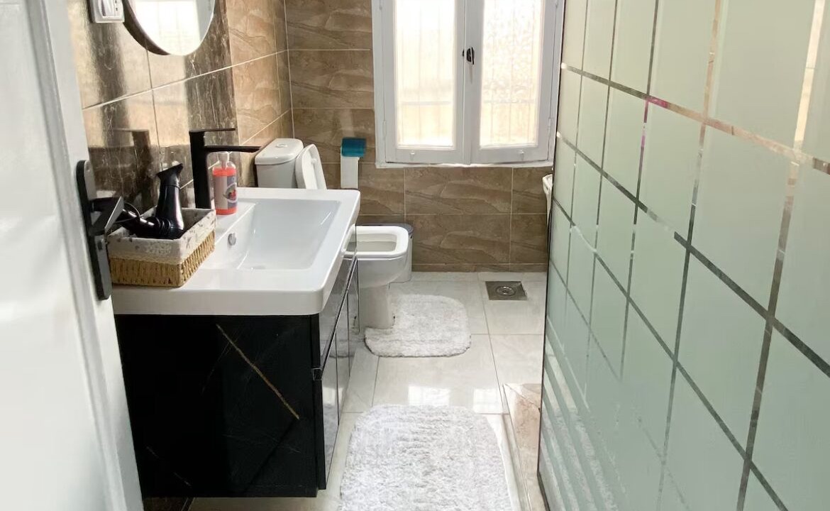 Photo of Bathroom in As-Sayidah Zaynab