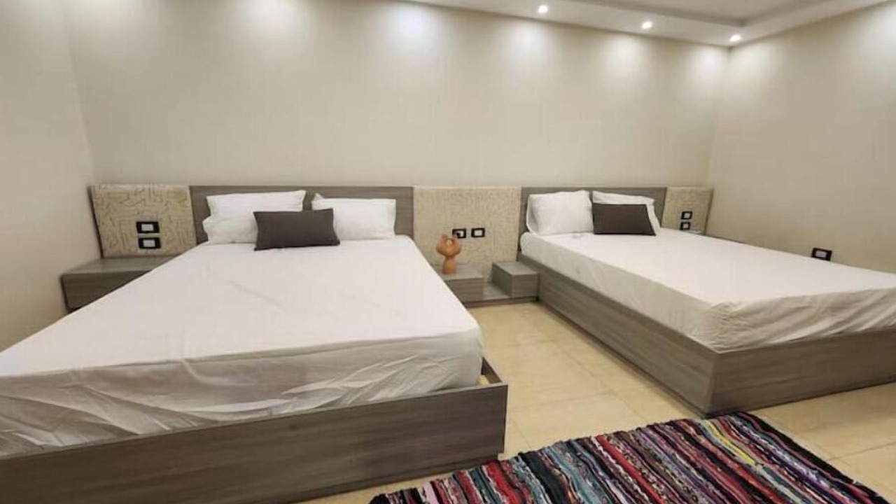 Photo of Bedroom in Pyramids Gardens