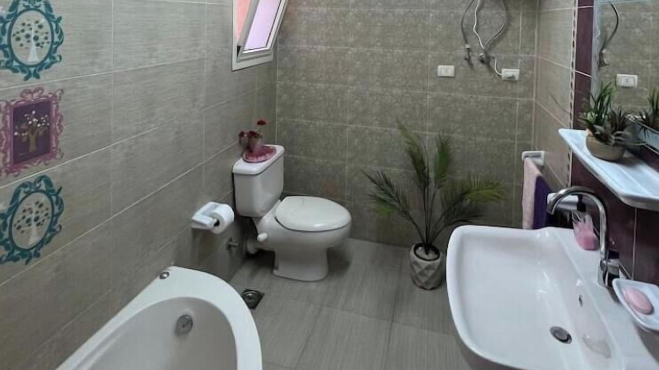 Photo of Bathroom in Abdin