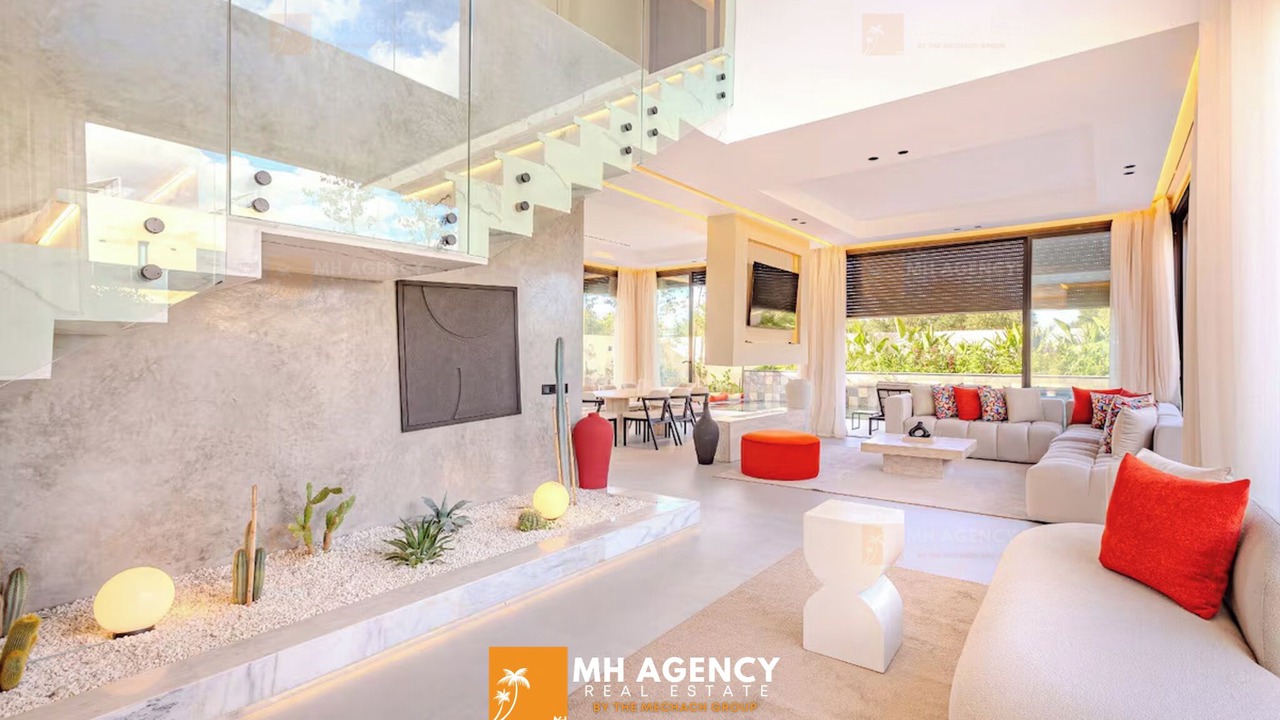 Photo of Livingroom in Tassoultante