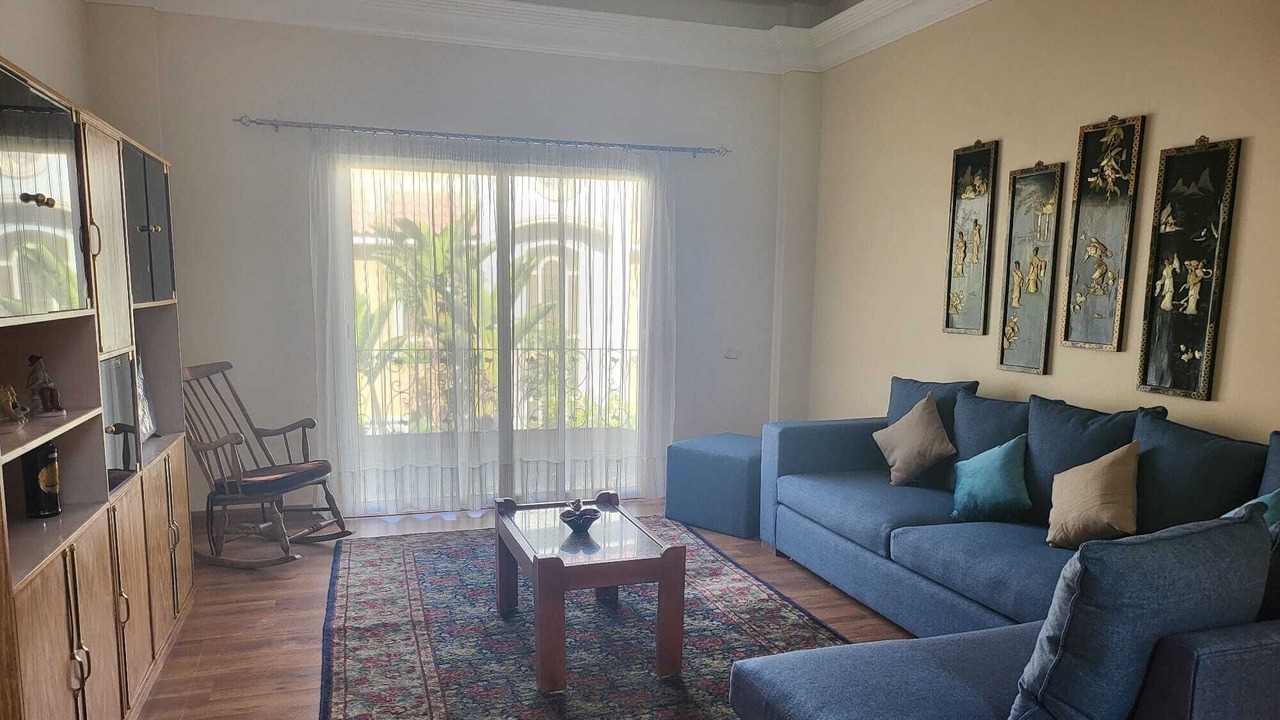 Photo of Livingroom in The 5th Settlement
