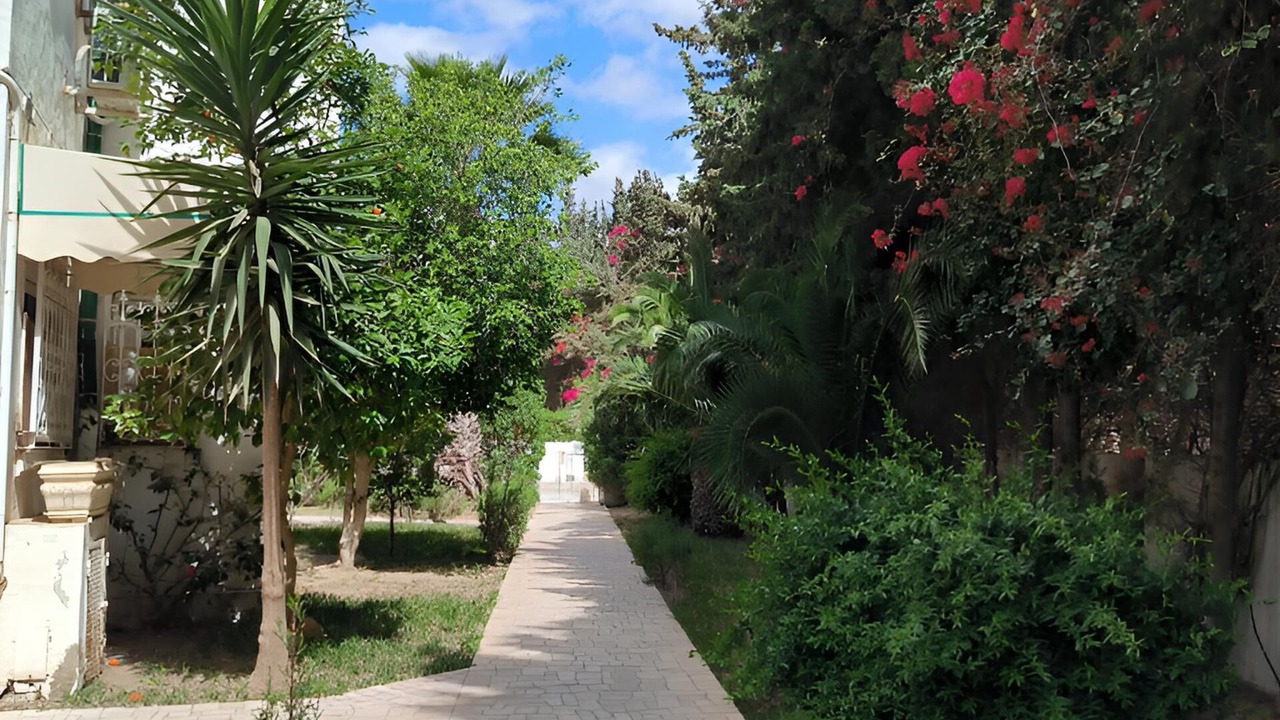 Photo of Outdoor in Yasmine