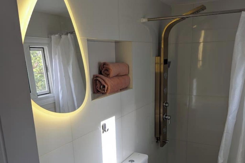 Photo of Bathroom in Garden City