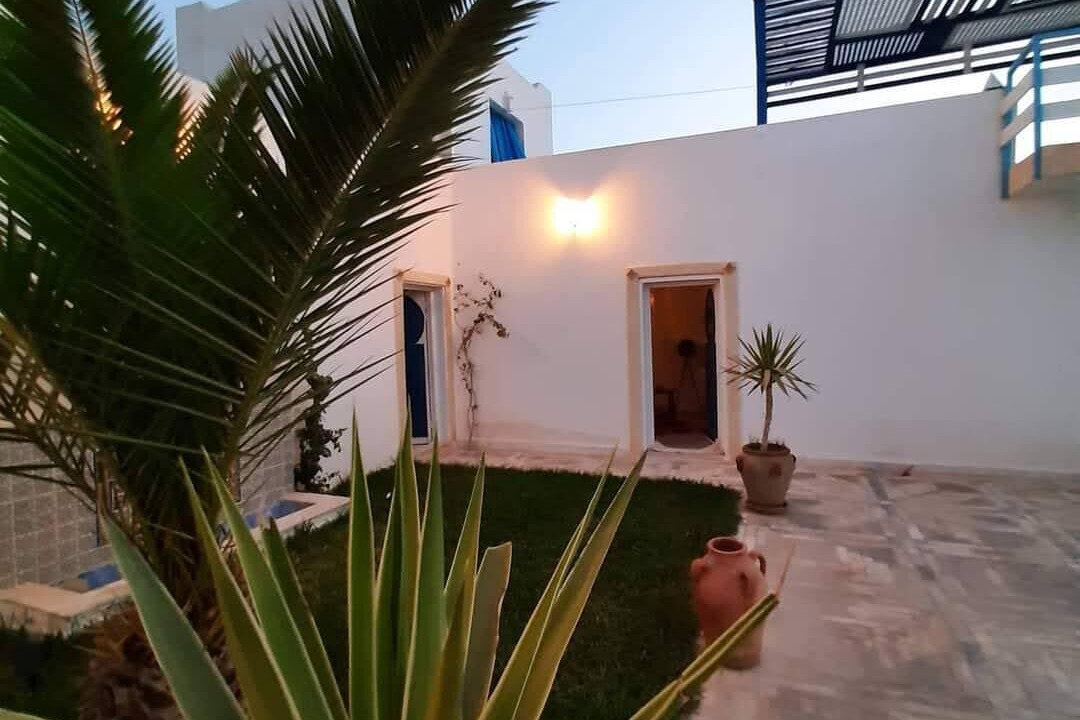Photo of Outdoor in Mellita