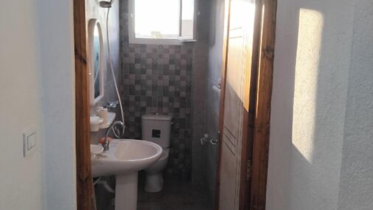 Photo of Bathroom in 1e Arrondissement Zarzis Ville
