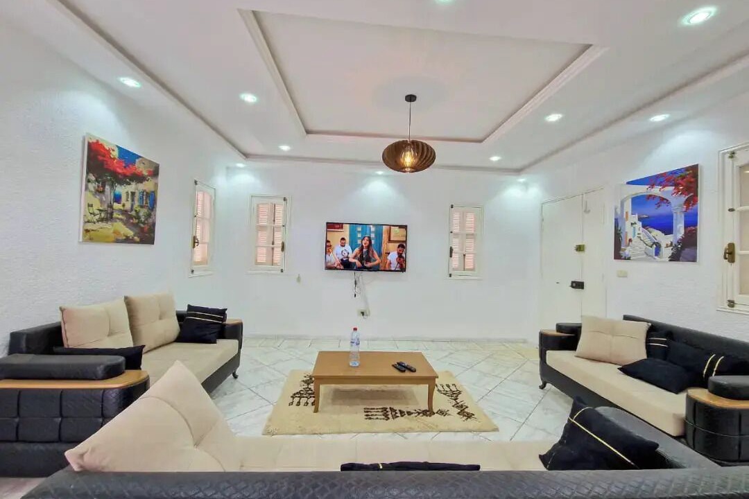 Photo of Livingroom in Sedghiane
