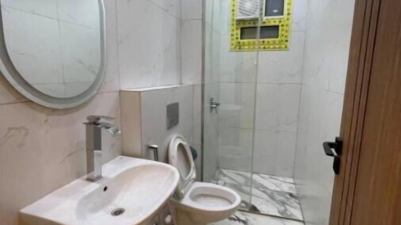Photo of Bathroom in Sheikh Zayed City