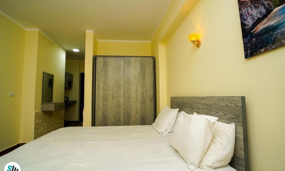 Photo of Bedroom in Corniche Road-Dahar