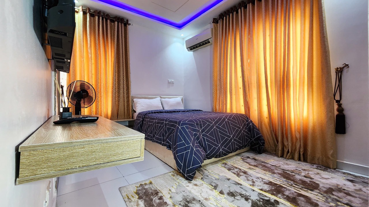 Photo of Bedroom in Ofin