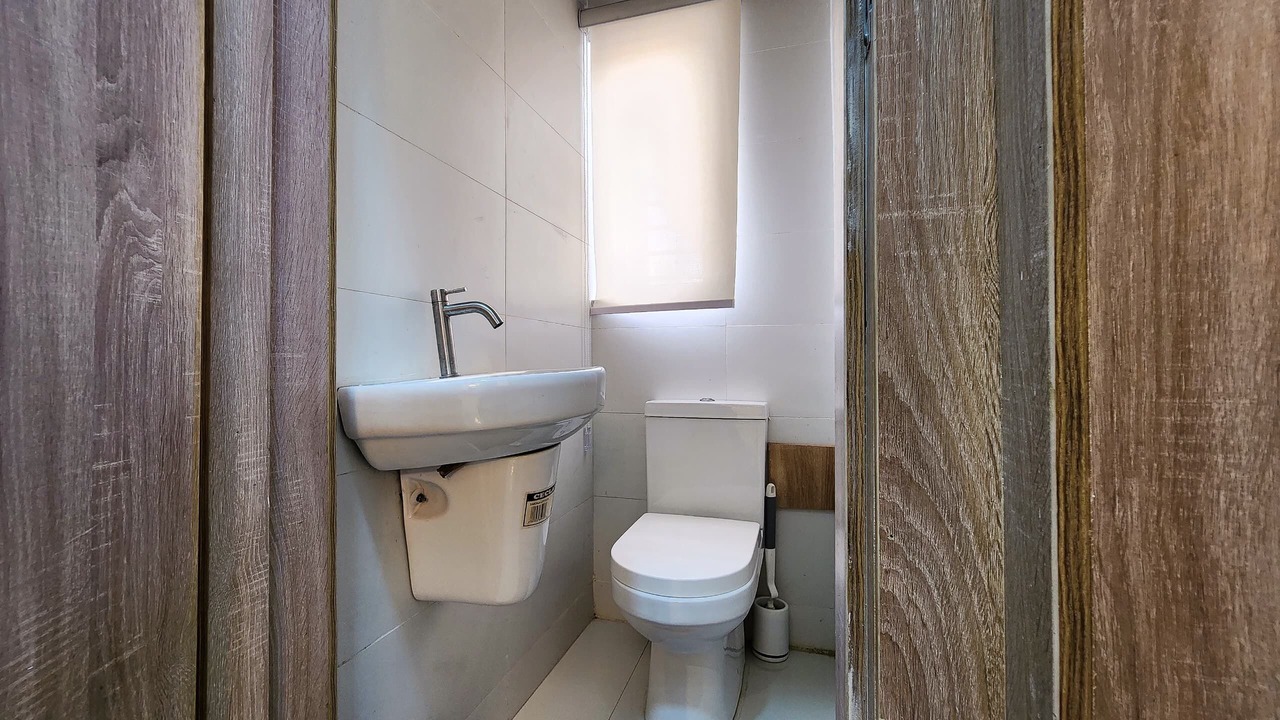 Photo of Bathroom in Ofin