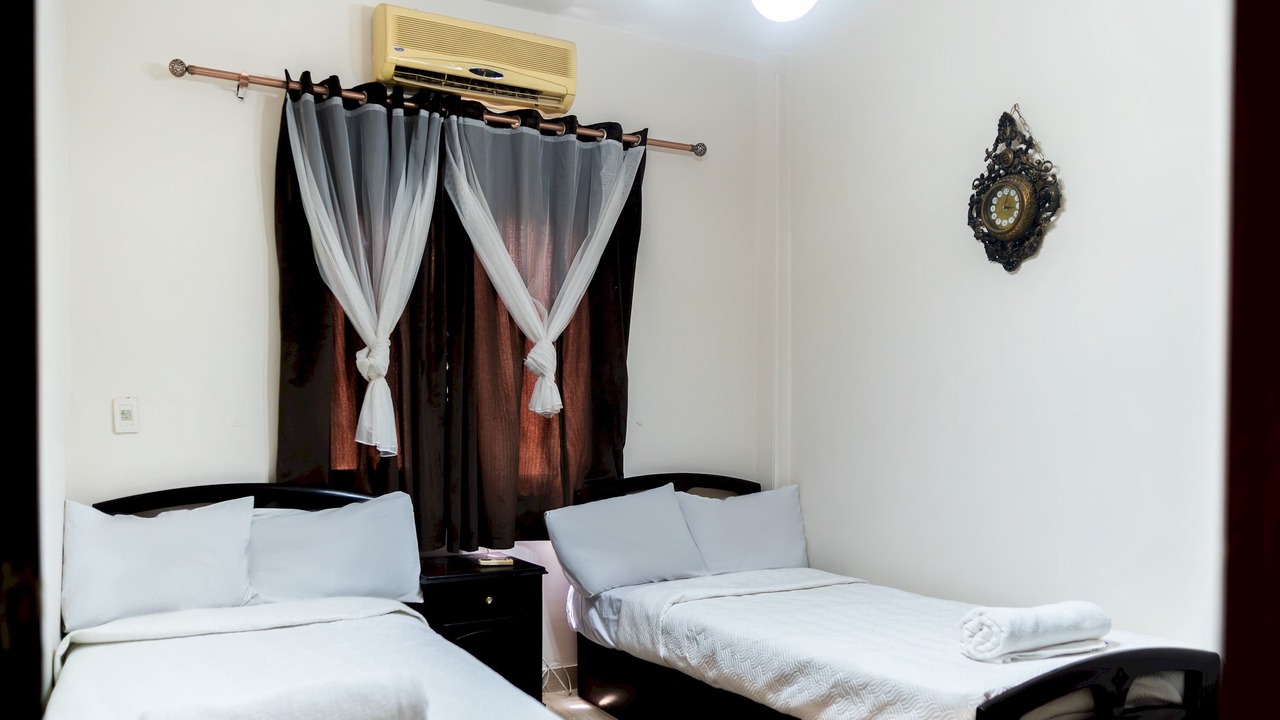 Photo of Bedroom in Sheikh Zayed City