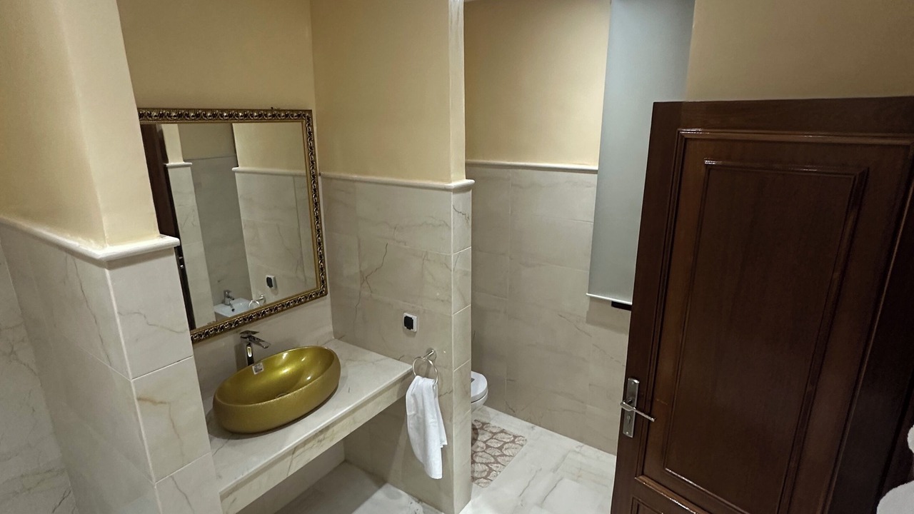Photo of Bathroom in Menara