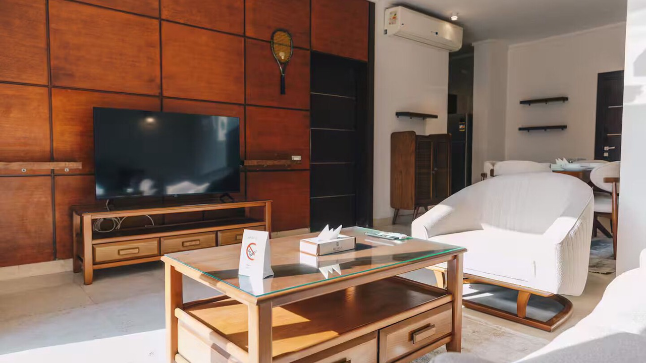 Photo of Livingroom in The 5th Settlement