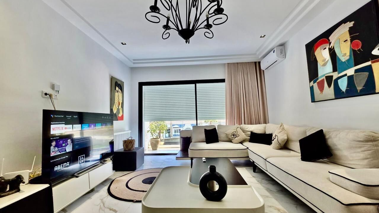 Photo of Livingroom in Ariana