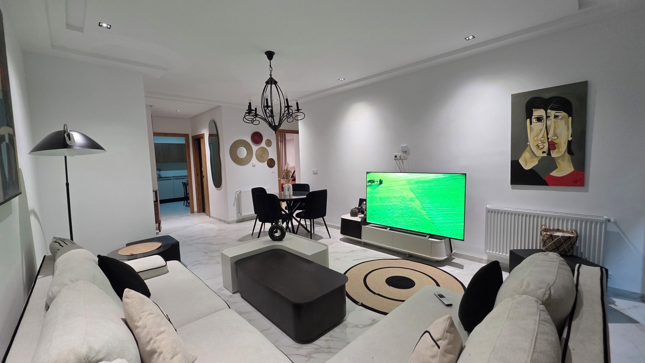 Photo of Livingroom in Ariana