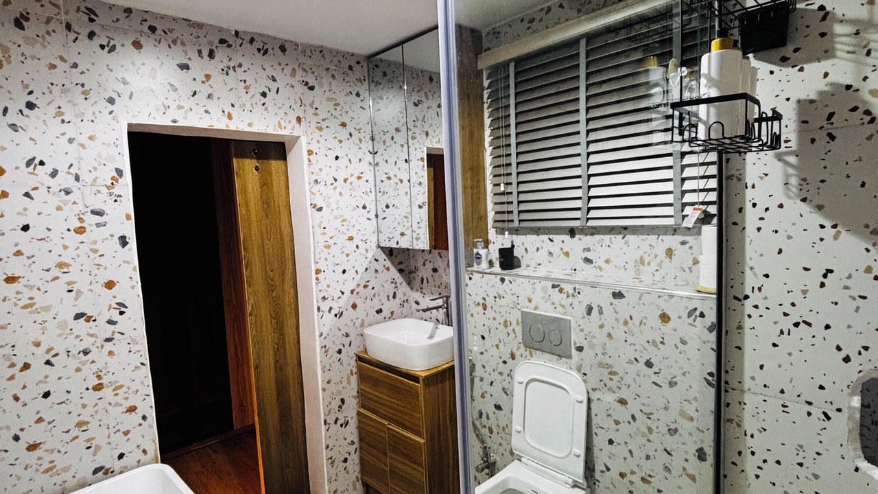 Photo of Bathroom in Ofin