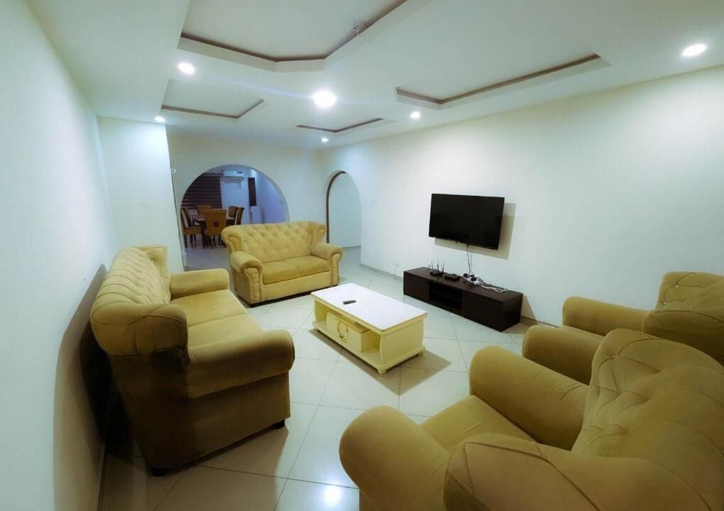 Photo of Livingroom in Ikeja