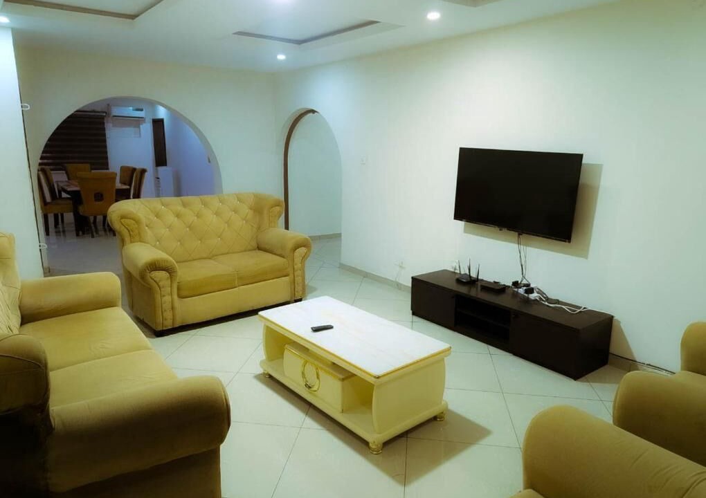 Photo of Livingroom in Ikeja