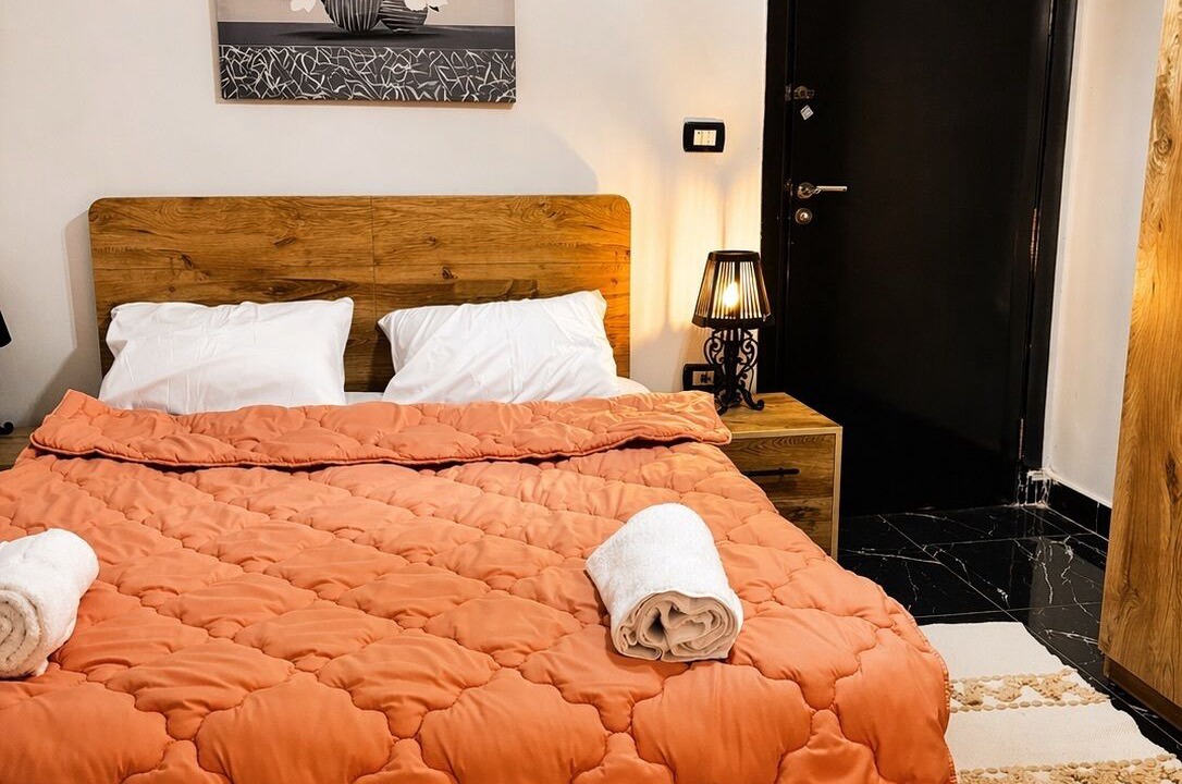 Photo of Bedroom in Pyramids Gardens
