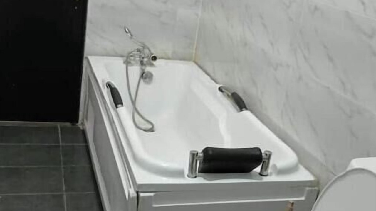 Photo of Bathroom in Ofin
