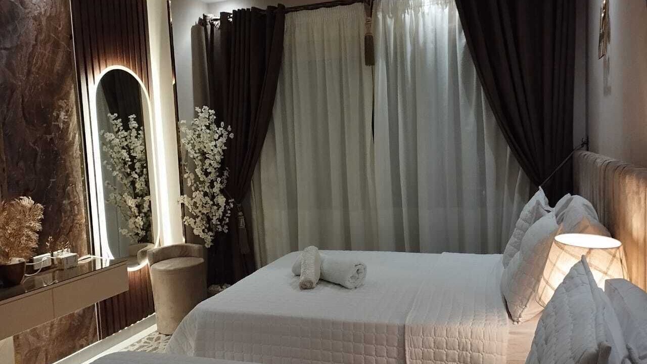 Photo of Bedroom in Corniche Road-Dahar