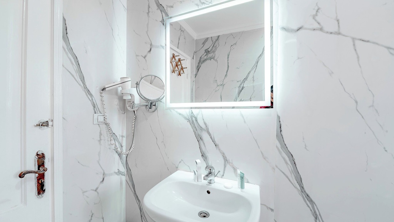 Photo of Bathroom in Zawiyya Al-Hamra