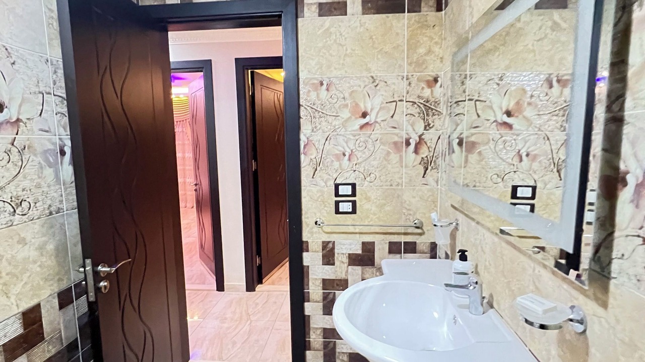 Photo of Bathroom in Al Duqqi